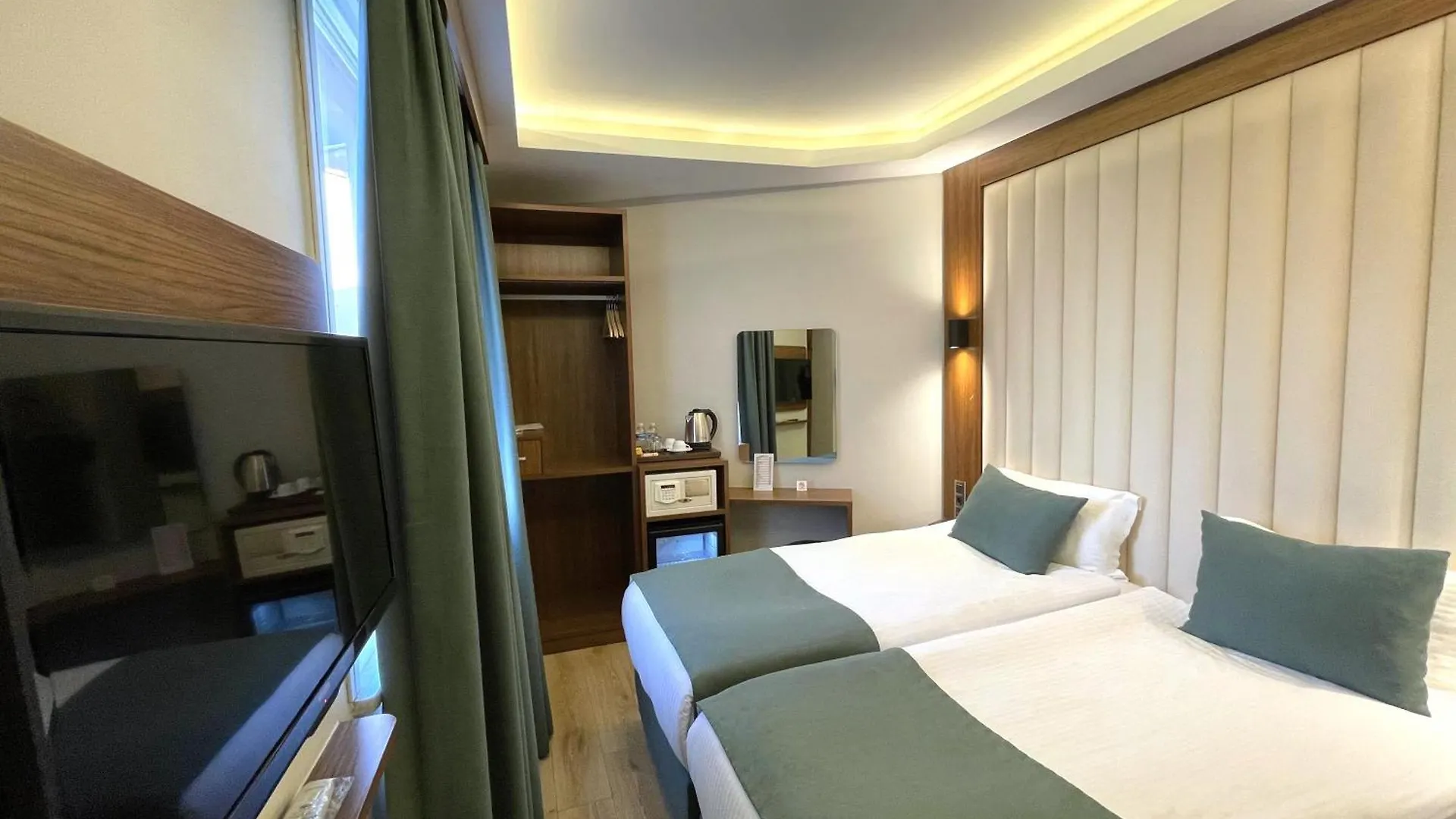Hotel Black Tulip İstanbul 4*,  Türkiye