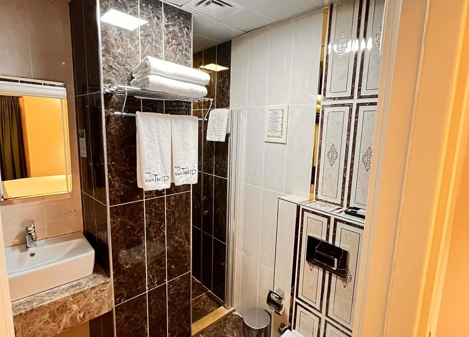 Hotel Black Tulip İstanbul 4*,  Türkiye
