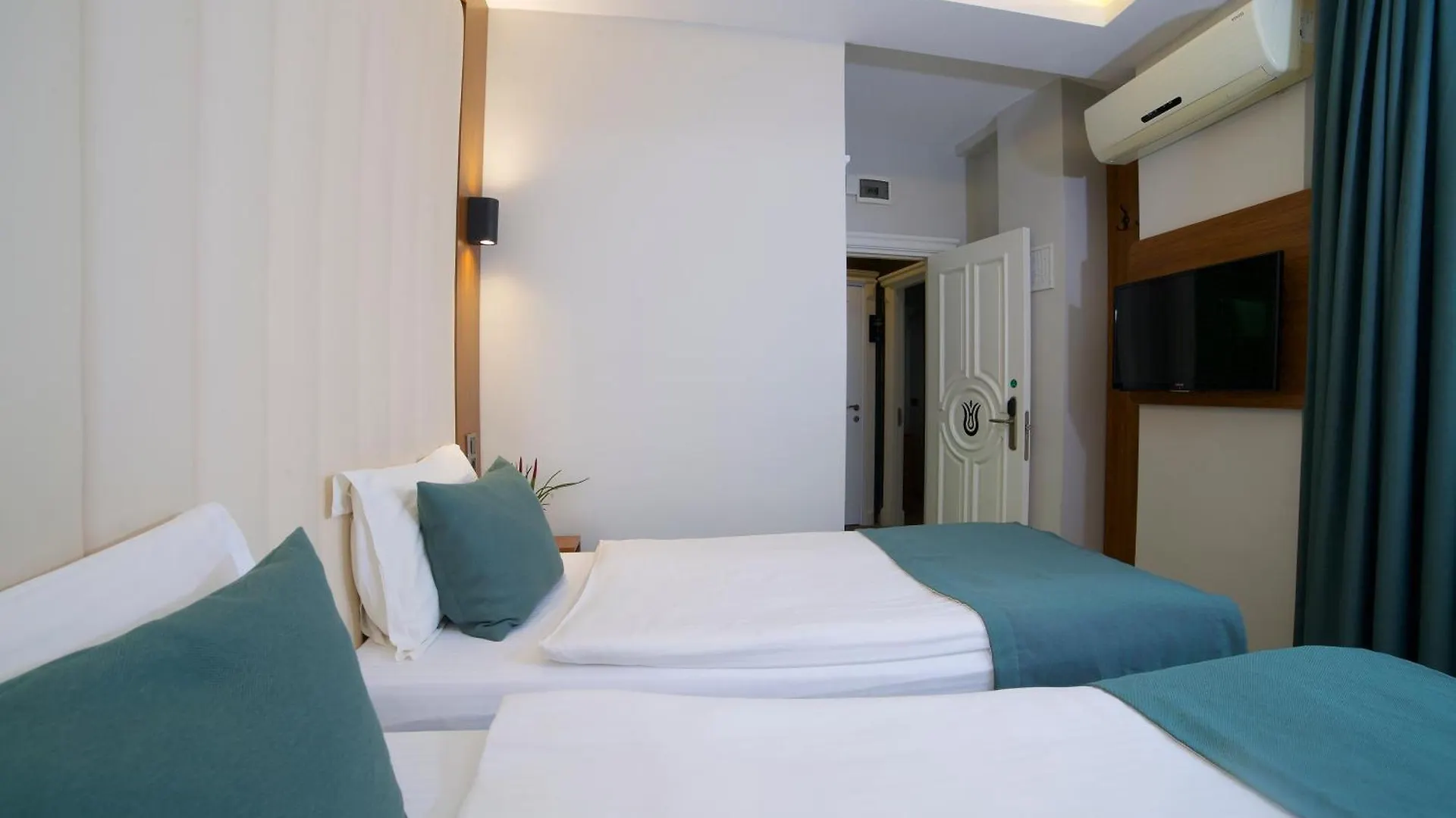 Hotel Black Tulip İstanbul 4*,  Türkiye