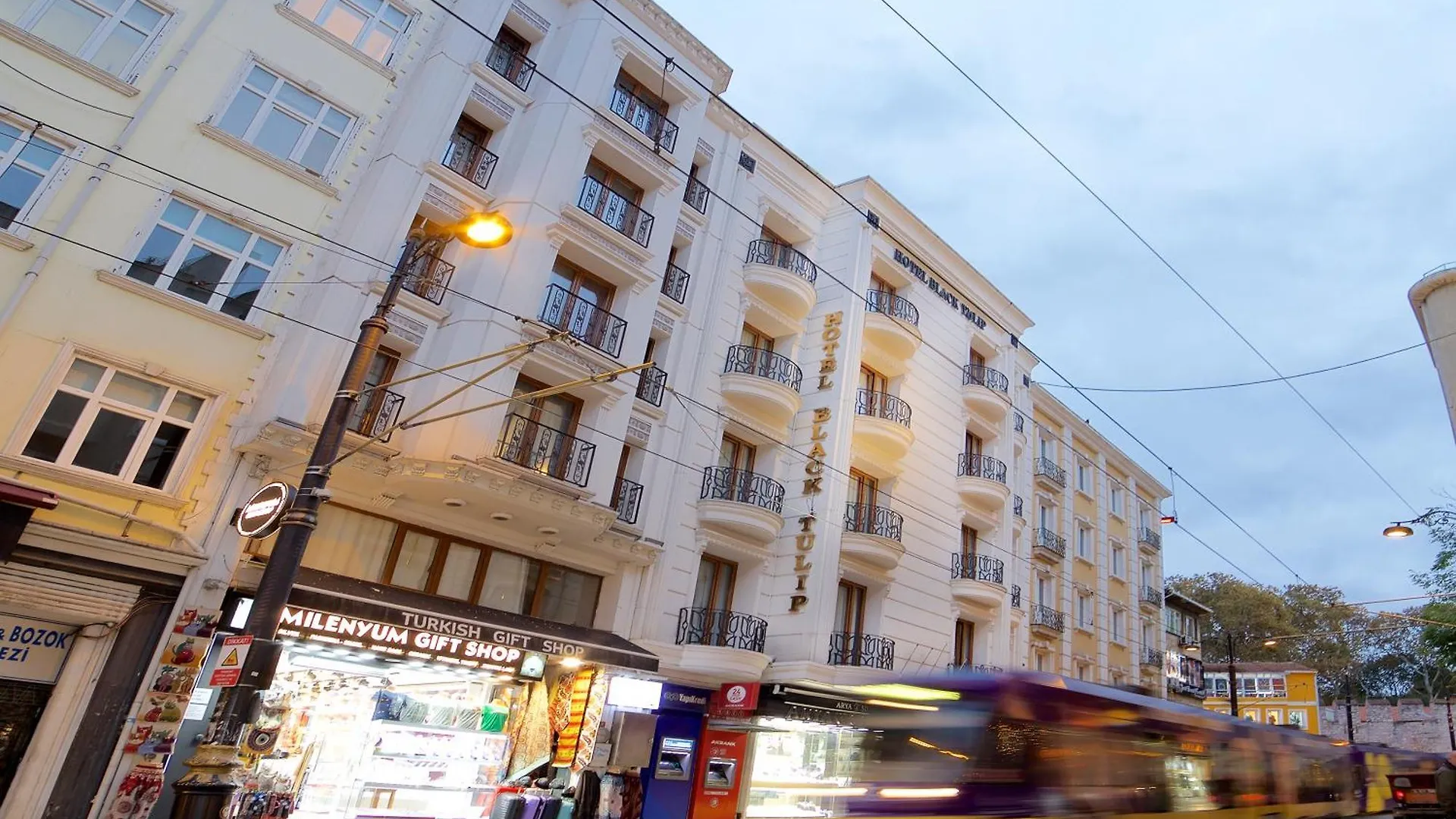 Hotel Black Tulip Istanbul 4*,